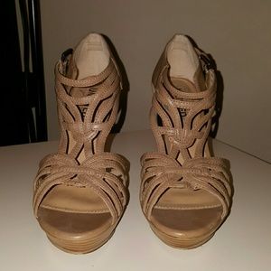 Unlisted tan cage heels