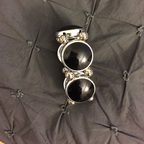 Accessories - Silver and black costume jewelry bracelet