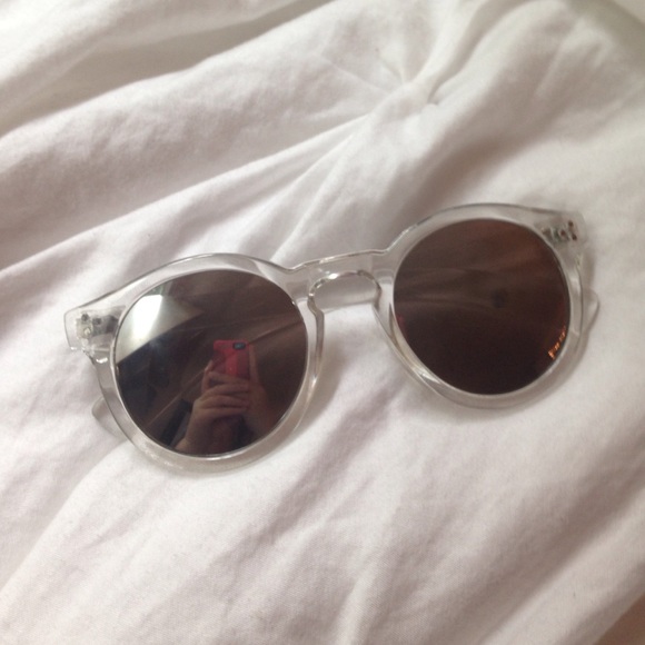 Reflecting Sunglasses