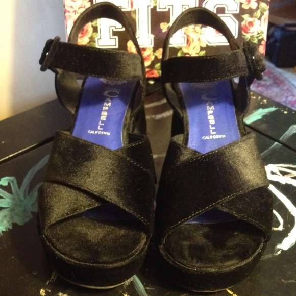 Jeffrey Campbell Ivar Heeled Sandal