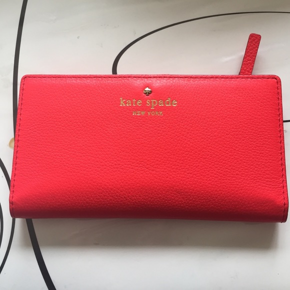kate spade Clutches & Wallets - Kate Spade Wallet