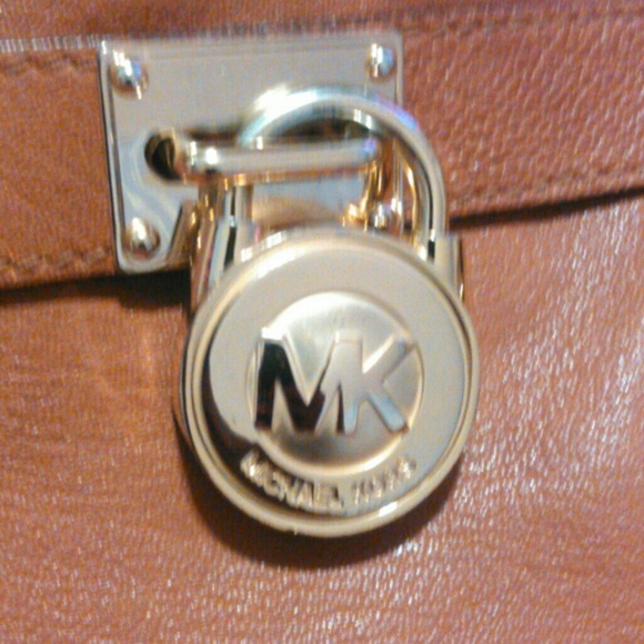 Authentic mk - Picture 2 of 3