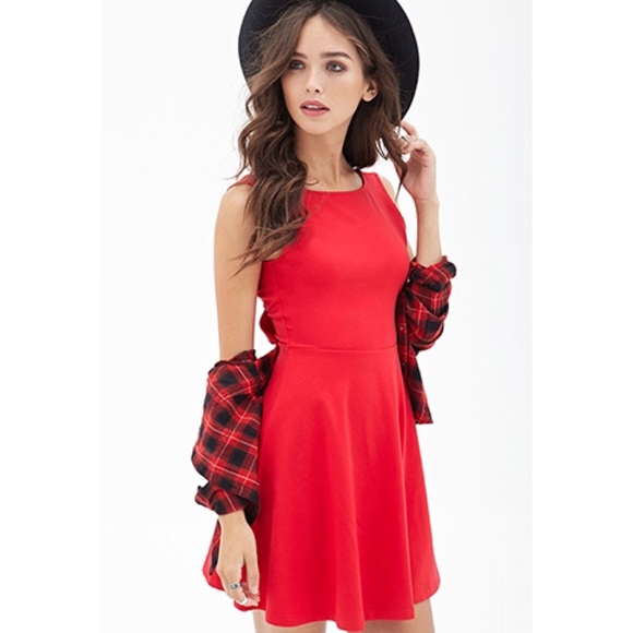 Pretty Little BLACK Dress - Picture 2 of 2