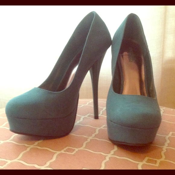 Teal Stiletto Pumps