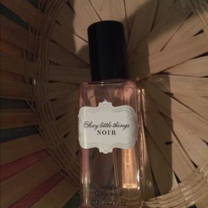 Sexy Little Things Noir