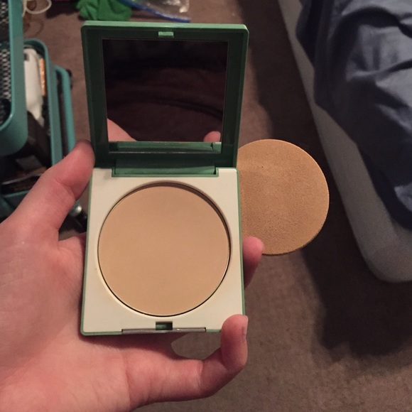 Hardly used Clinique face powder
