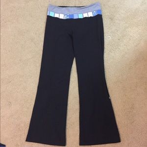 Lululemon yoga pants
