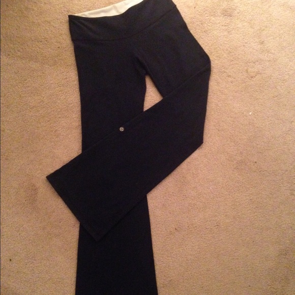 lululemon yoga pants