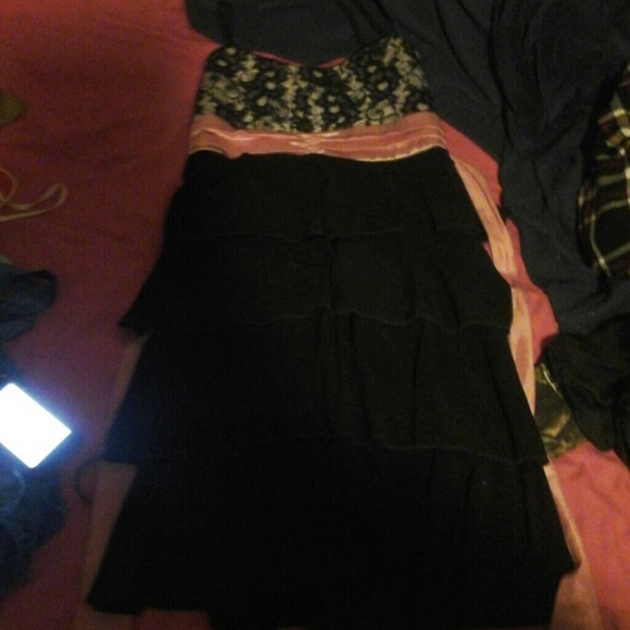 Dress - Picture 1 of 1