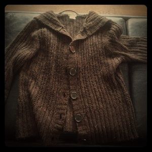 3/4 length brown hooded sweater