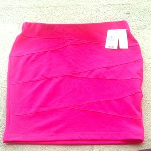 Fuchsia skirt