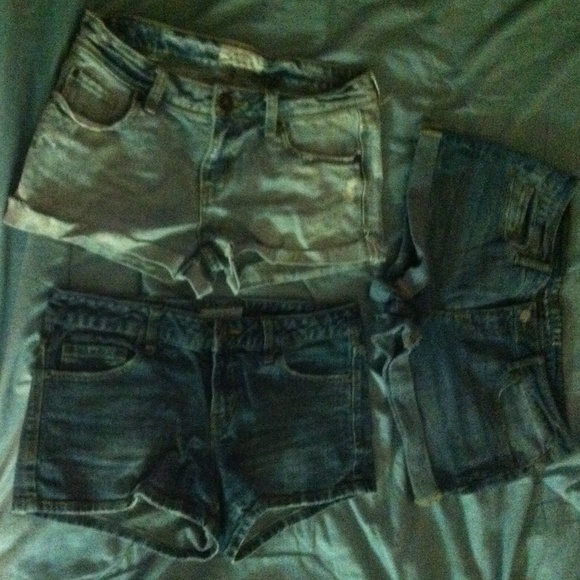 Lot 4 of Aeropostale Shorts