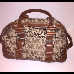 Michael Kors monogram handbag excellent condition