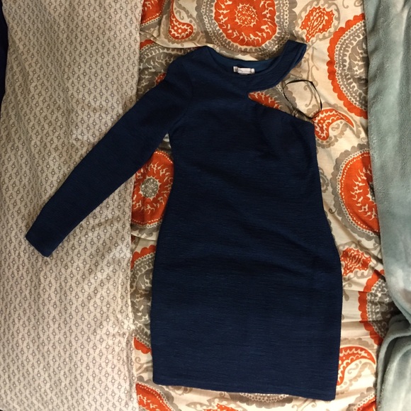 BCBGeneration Dresses & Skirts - One armed midi BCBG dress