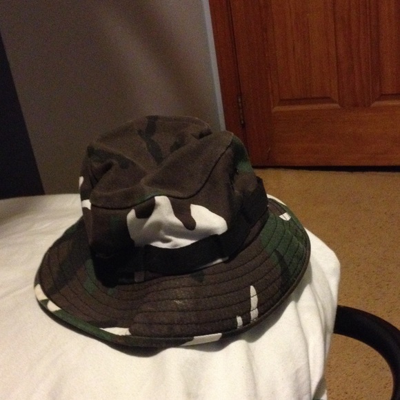 Bucket hat urban camo old school good condition