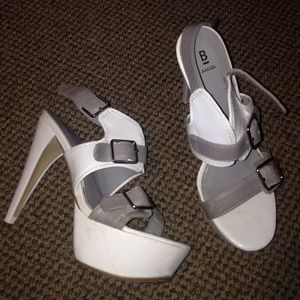 Preowned woman's heels.