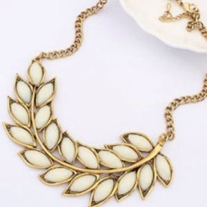 SOLD IN BUNDLE Leaf statement necklace