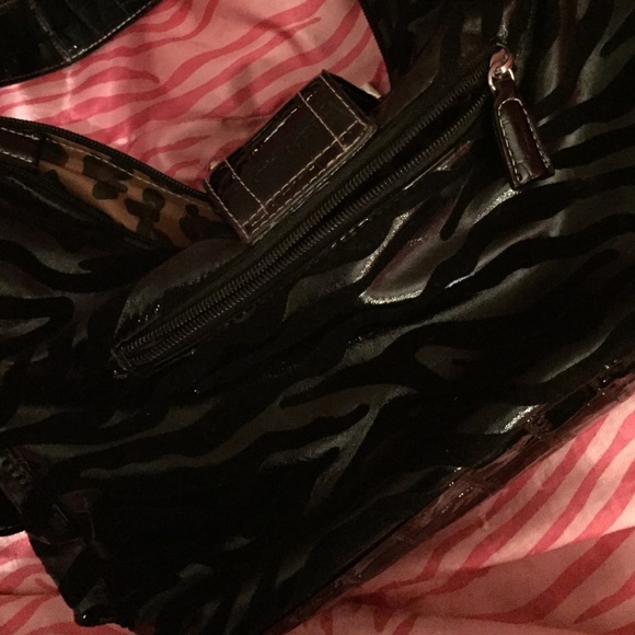 purse - Picture 3 of 3