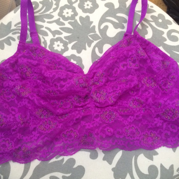 vs PINK bralette