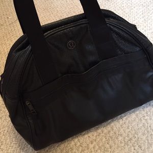 Lululemon Flow To Om/Om Your Own Way Bag