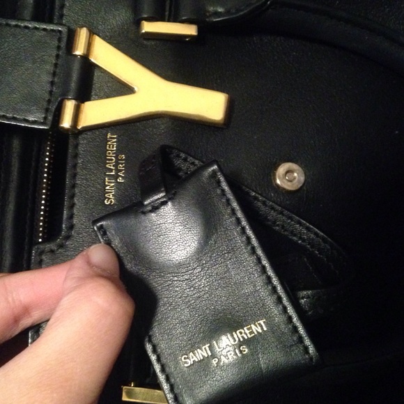 SOLD🚫🚫🚫Authentic YSL(SLP) black bag - Picture 3 of 4