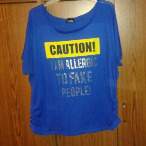 Graphic tee