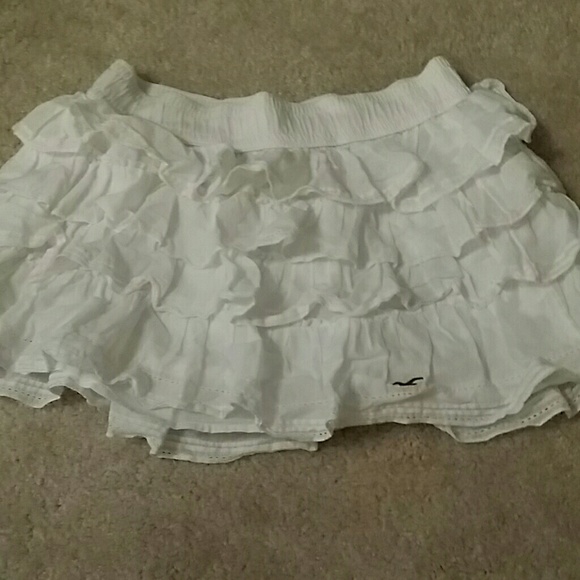 Hollister Dresses & Skirts - White skirt