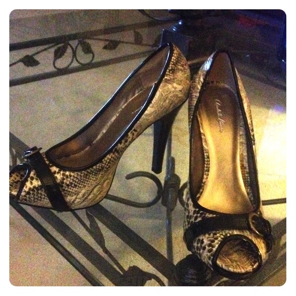 Peep toe Black and Tan snake skin print heels
