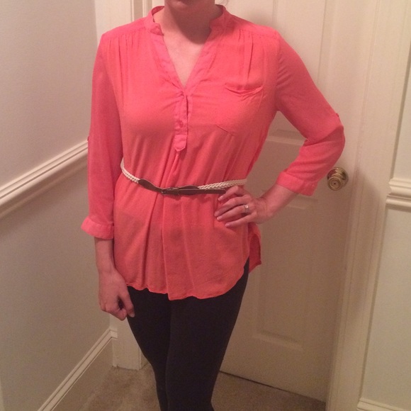 Charlotte Russe low-high shirt