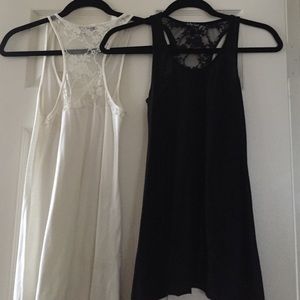 2 for 1 - Urban Outfitters lace tanks - size XS