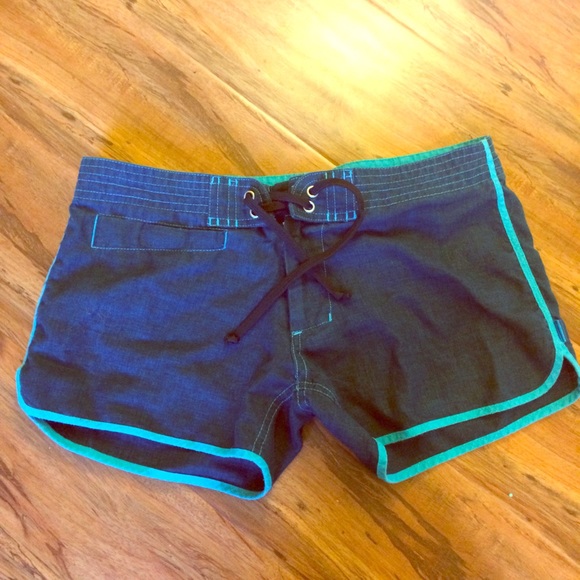 Blue green Rip Tide Hemp shorts