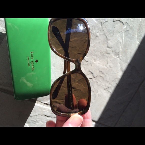KATE SPADE 👓 brown and popular mint green NEW