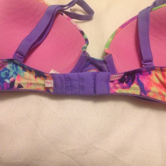 Victoria's Secret bra - Picture 2 of 2