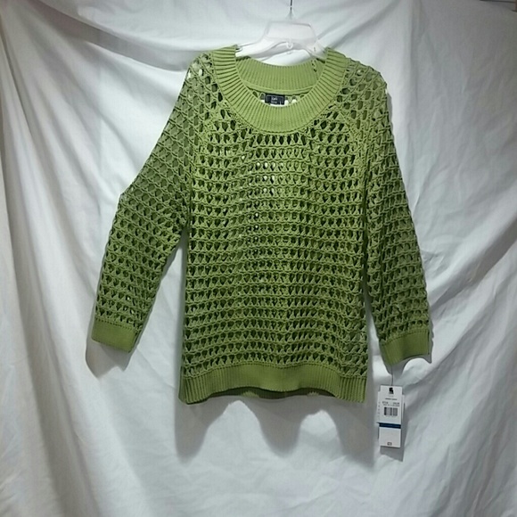 Nwt crochet sweater