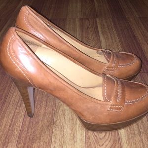Nine West high heeled loafers
