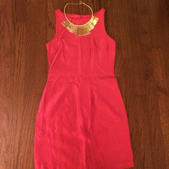 Hot pink party dress!
