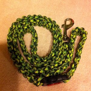 Homemade Paracord dog leash