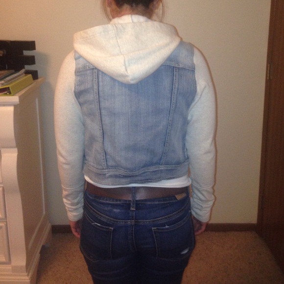 Denim/sweater jacket - Picture 2 of 3