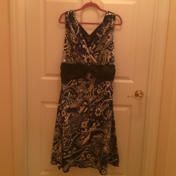 Beautiful plus size floral dress!!!