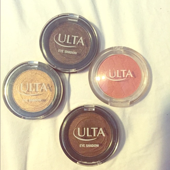 3 eyeshadow, and blush bundle
