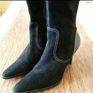Unisa black suede boots 3 inch heel size 7