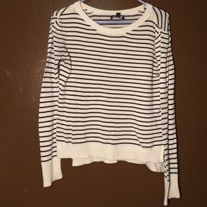 Sweater blue and cream