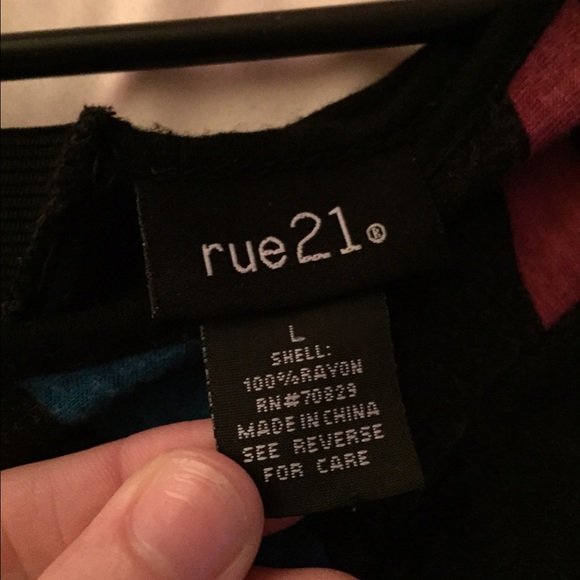 Shirt - Picture 3 of 3
