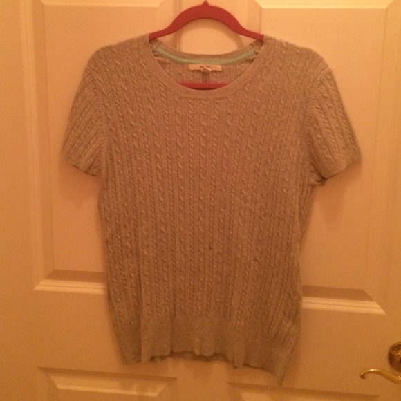 Light grey sweater
