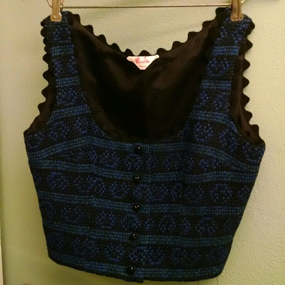 Vintage tweed crop vest with heart buttons