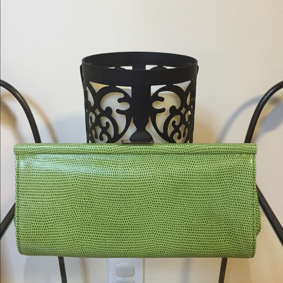 🚫SOLD🚫Banana Republic Green Leather Structured - Picture 2 of 4