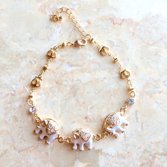 18k Gold Plated 3 Lucky Elephants Bracelet