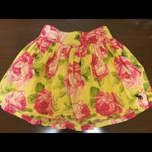 Abercrombie and Fitch floral skirt in xs