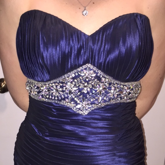Prom Dress - Picture 2 of 4