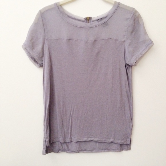 H&M gray top. 🌺Back to Basics Host Pick🌺 - Picture 2 of 4